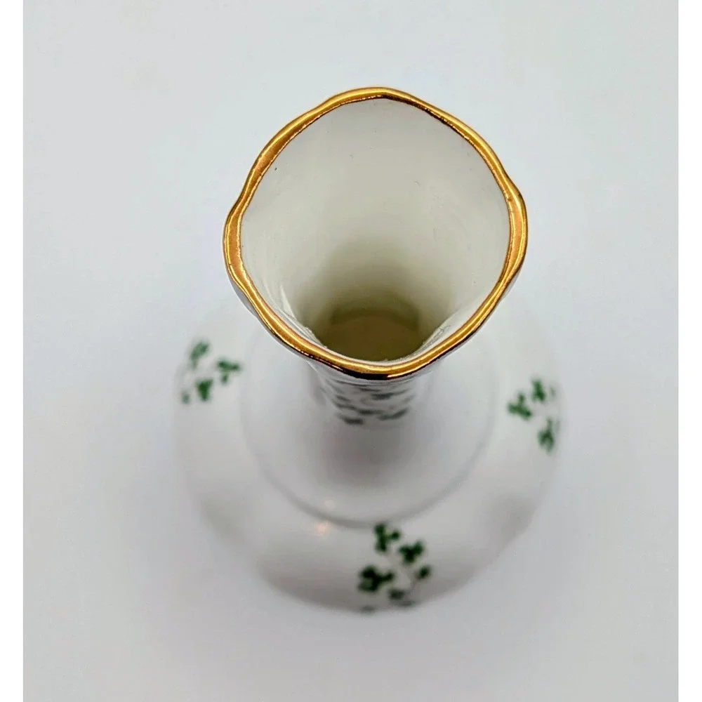 Royal Tara Irish Fine Bone China Bud Vase Shamrock Tara Hall Galway Ireland Gold